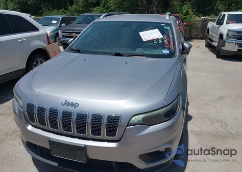 2019 Jeep Cherokee Latitude Fwd z USA, uszkodzony, nr VIN 1C4PJLCB6KD145744